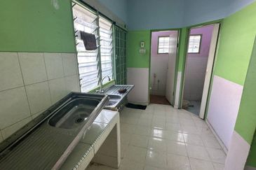 MEDAN PENGKALAN IMPIAN