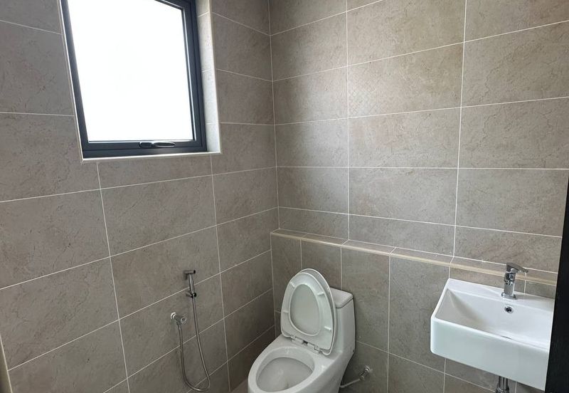 TAMAN DESA LANG DAMAI