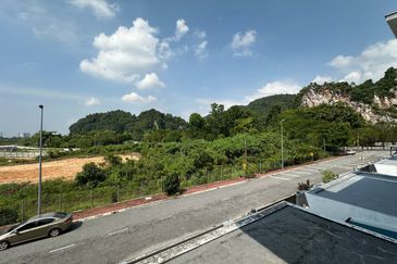 TAMAN DESA LANG DAMAI