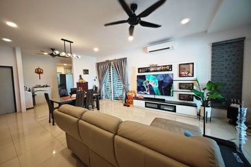 Panorama Lapangan Perdana