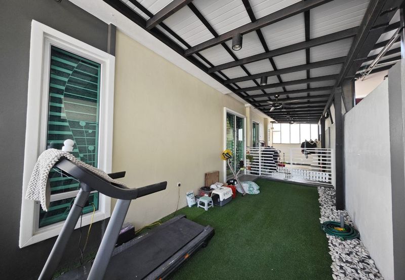 Panorama Lapangan Perdana