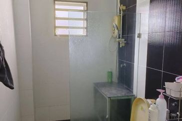 Menglembu Bestari Double Storey Terrace Corner House