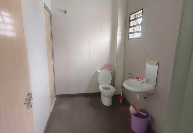 Menglembu Bestari Double Storey Terrace Corner House