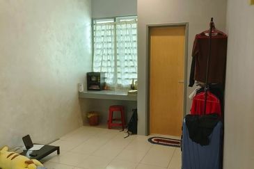 Menglembu Bestari Double Storey Terrace Corner House