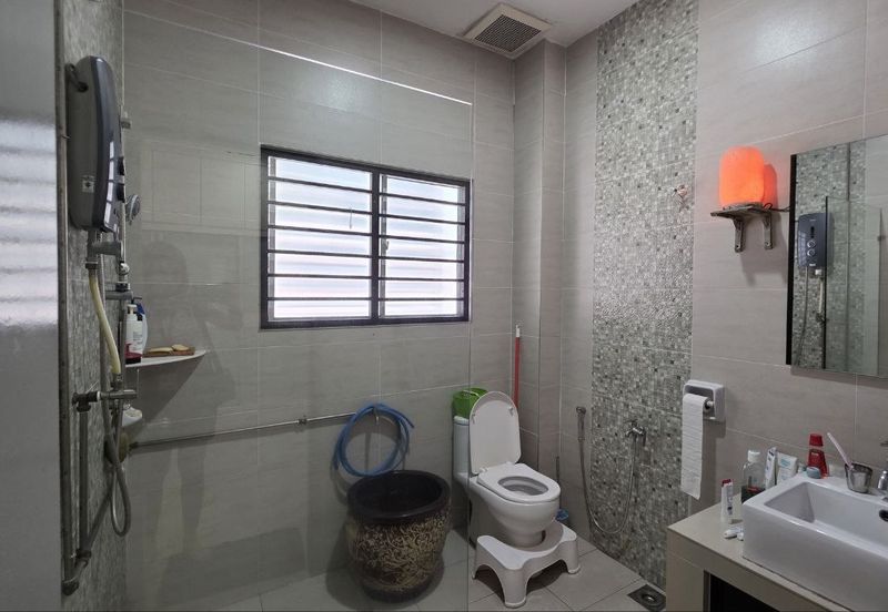 Gunung Rapat Taman Saikat Double Storey Semi D House