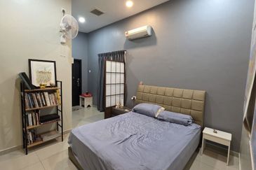 Gunung Rapat Taman Saikat Double Storey Semi D House