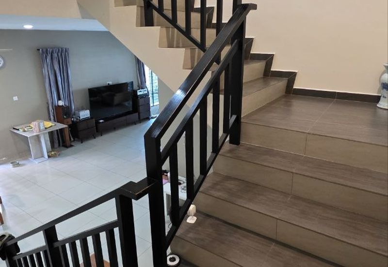 Gunung Rapat Taman Saikat Double Storey Semi D House