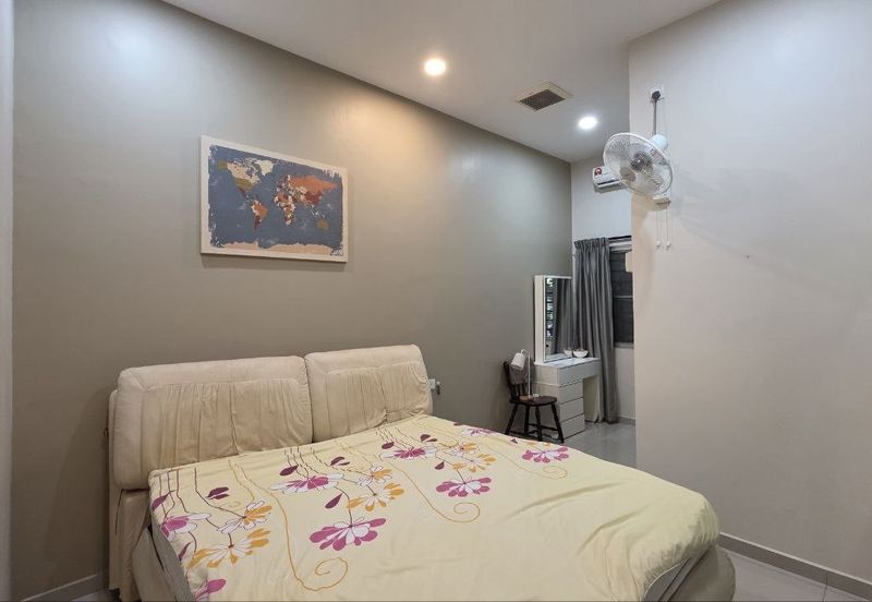 Gunung Rapat Taman Saikat Double Storey Semi D House