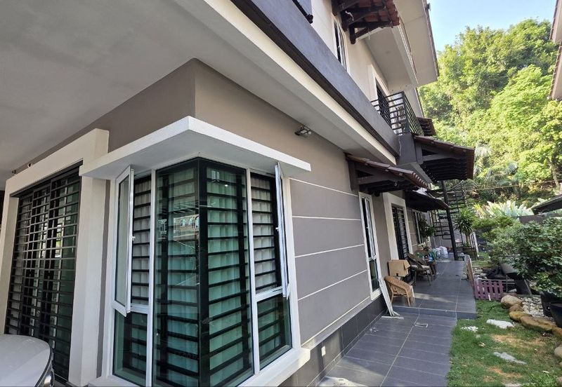 Gunung Rapat Taman Saikat Double Storey Semi D House