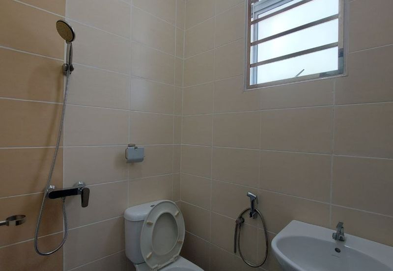 TAMAN MERU DESA PARK