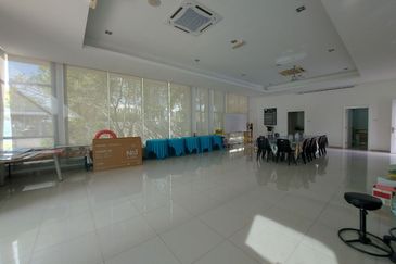 TAMAN MERU DESA PARK