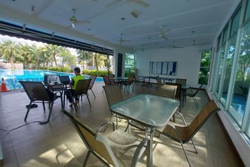 TAMAN MERU DESA PARK