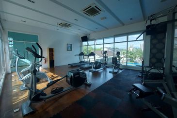 TAMAN MERU DESA PARK