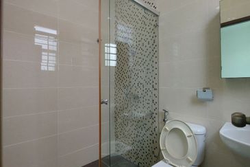 TAMAN MERU DESA PARK