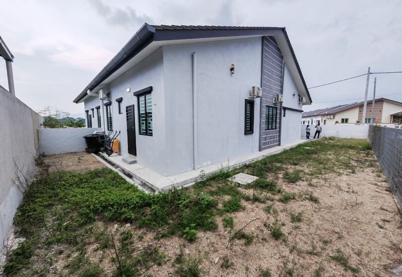 Taman Desa Pengkalan