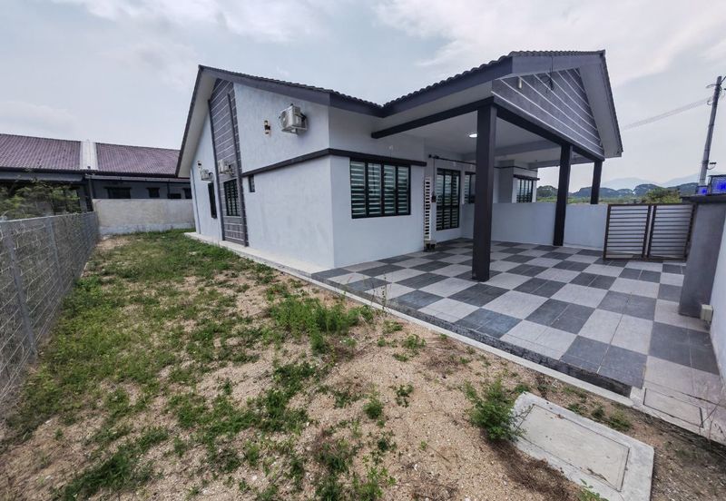 Taman Desa Pengkalan