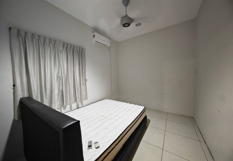 TAMAN MERU DESA PARK