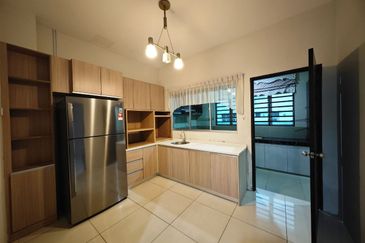 TAMAN MERU DESA PARK