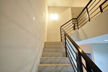 TAMAN MERU DESA PARK