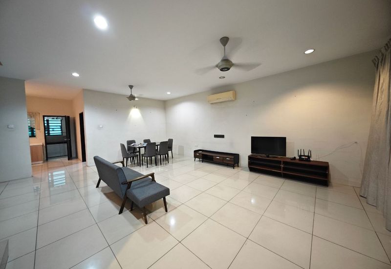 TAMAN MERU DESA PARK