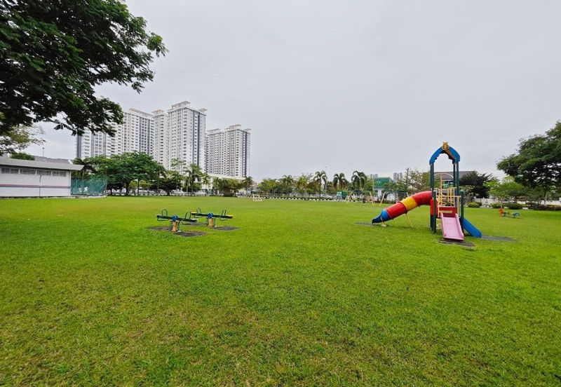 TAMAN MERU DESA PARK