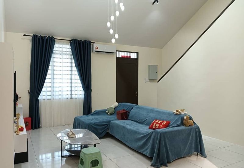 Panorama Lapangan Perdana