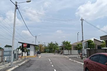 Panorama Lapangan Perdana