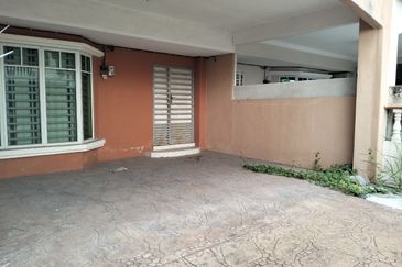 Panorama Lapangan Perdana