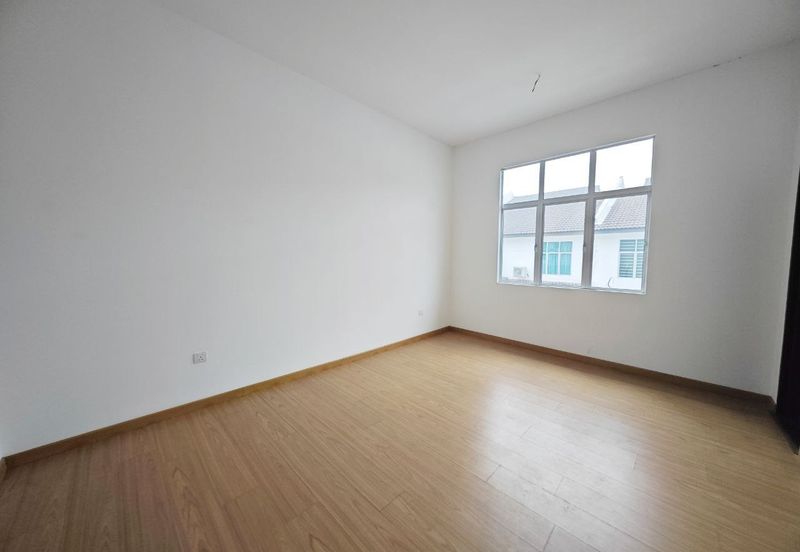 TAMAN MERU DESA PARK