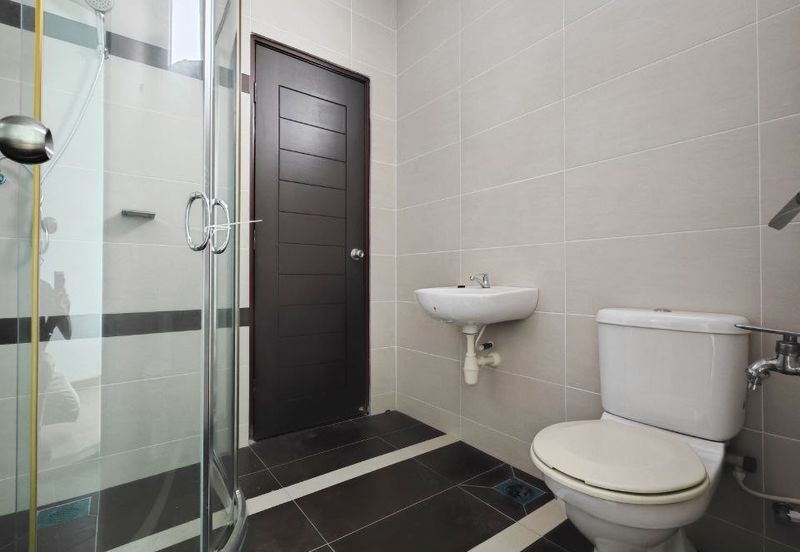 TAMAN MERU DESA PARK