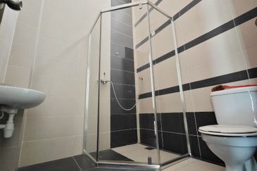 TAMAN MERU DESA PARK