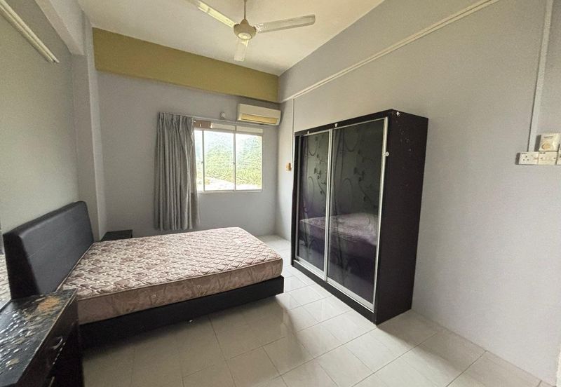 LE COURTS DESA TAMBUN