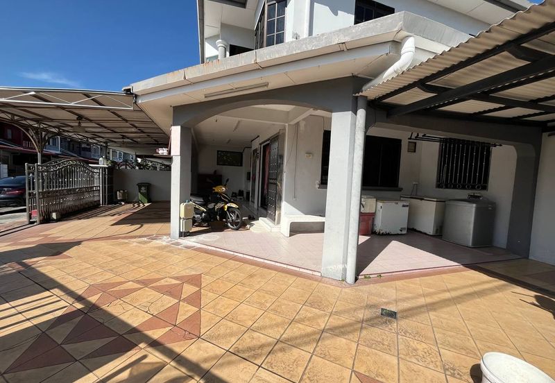 Bercham Double Storey Terrace House (Corner Unit)