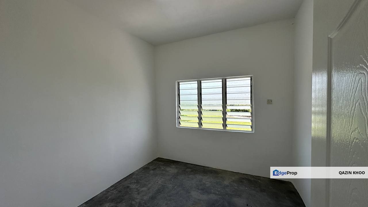 Menglembu Impiana Flat Block G, 2nd Floor Corner Unit, Perak, Menglembu