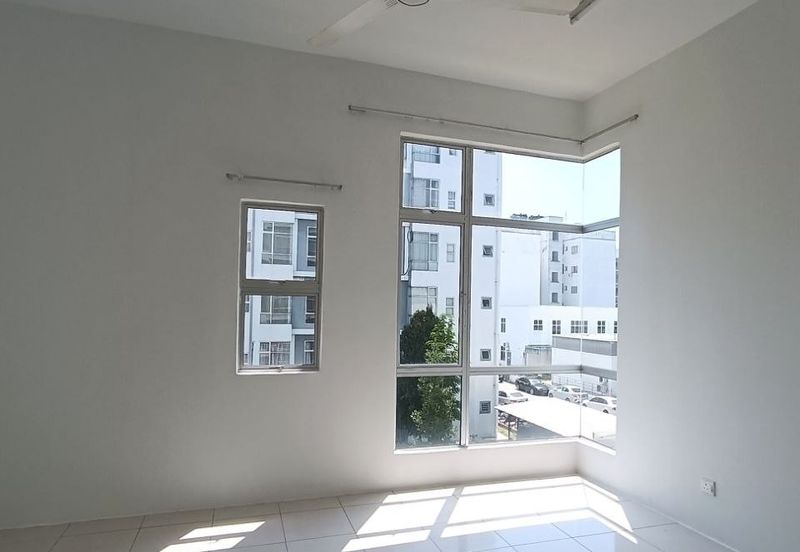 CASA RESIDENCES, CHEMOR