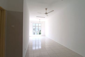 CASA RESIDENCES, CHEMOR