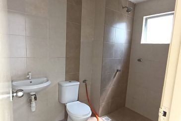 CASA RESIDENCES, CHEMOR