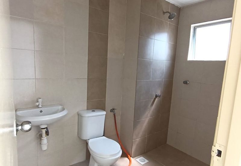 CASA RESIDENCES, CHEMOR