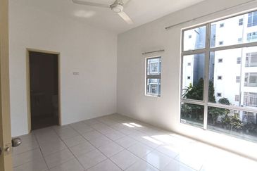 CASA RESIDENCES, CHEMOR