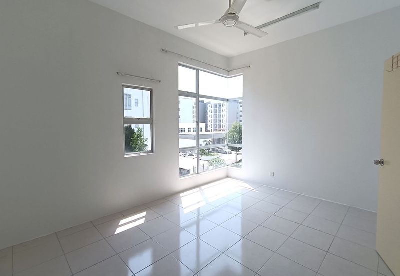 CASA RESIDENCES, CHEMOR