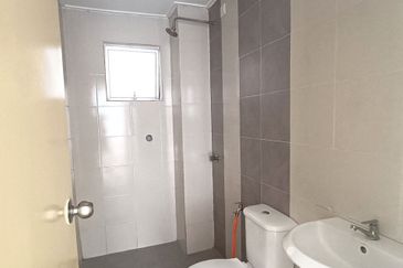 CASA RESIDENCES, CHEMOR