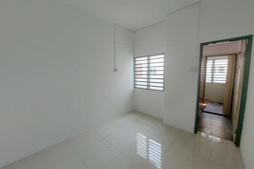 Taman Pengkalan Precinct 18