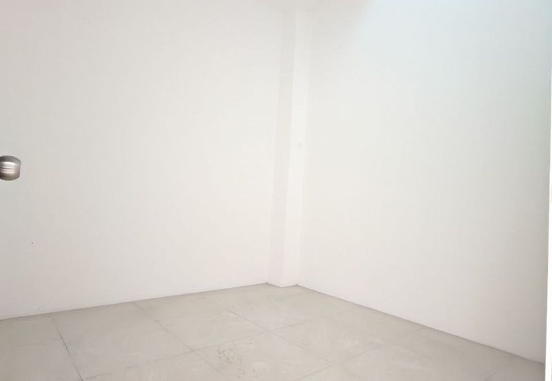 Tasek Avenue Single Storey Terrace House Corner Lot