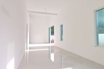 Tasek Avenue Single Storey Terrace House Corner Lot