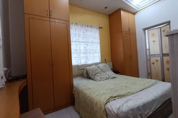 Menglembu Single Storey Terrace Corner House