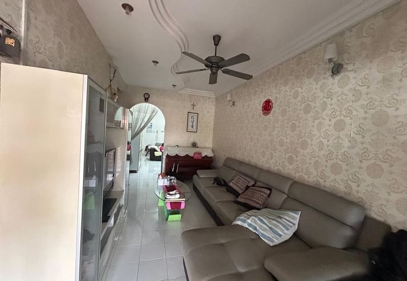 Menglembu Single Storey Terrace Corner House