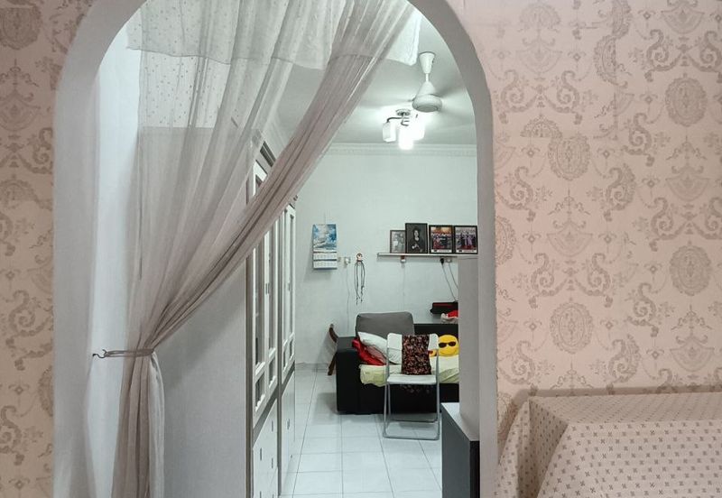 Menglembu Single Storey Terrace Corner House