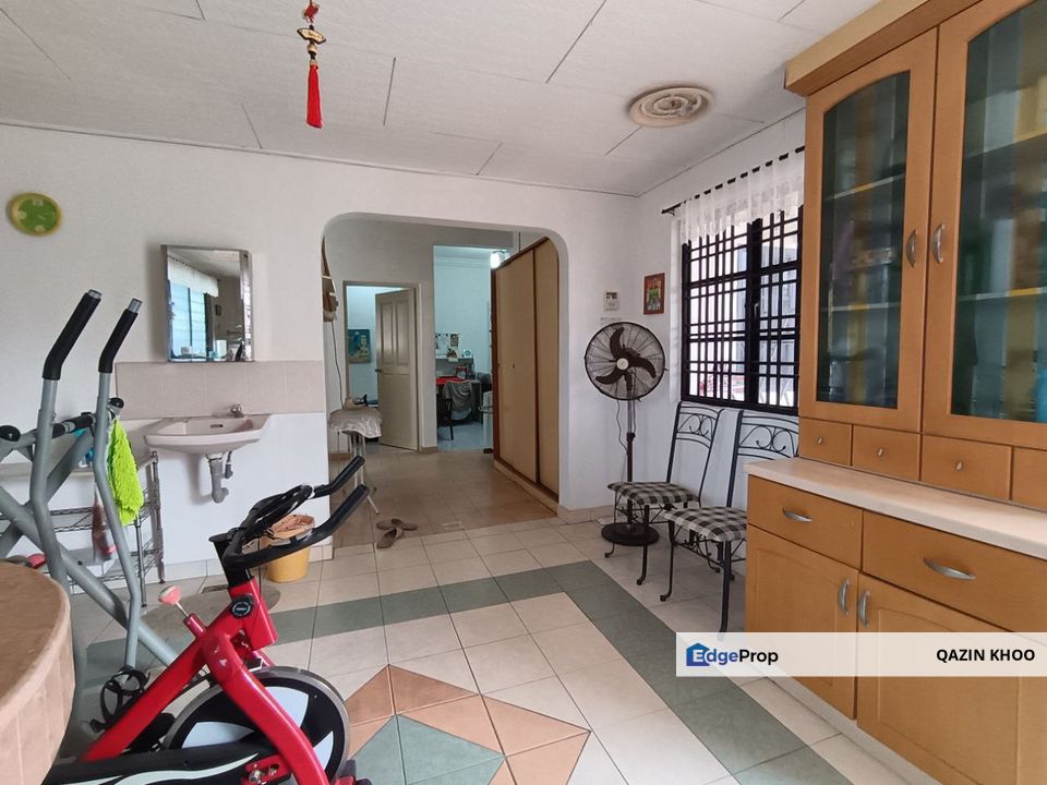 Menglembu Single Storey Terrace Corner House, Perak, Menglembu