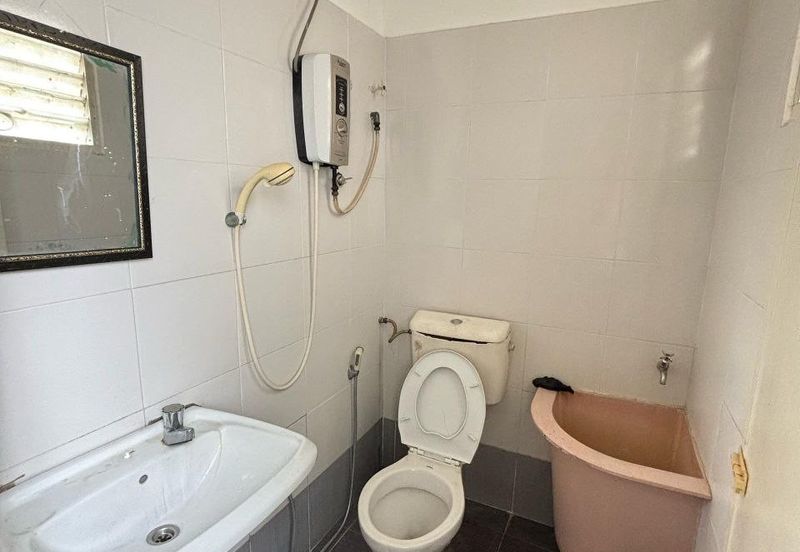 Bercham Double Storey Terrace House