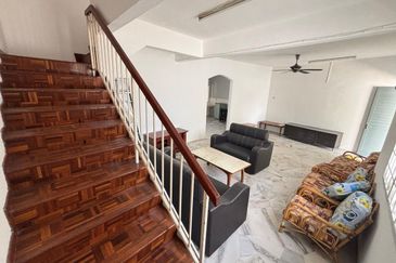 Bercham Double Storey Terrace House